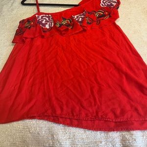 Entro floral embroidery red blouse size L